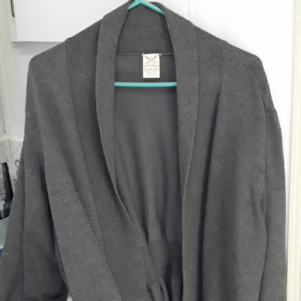 Charcoal Gray Sweater Faded Glory 2x EUC